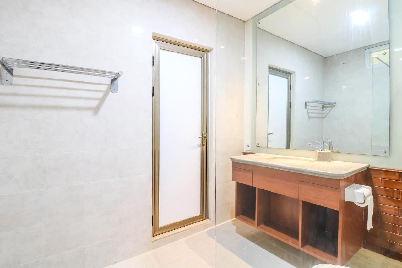 Dewi Uma House Hotel Денпасар Екстериор снимка