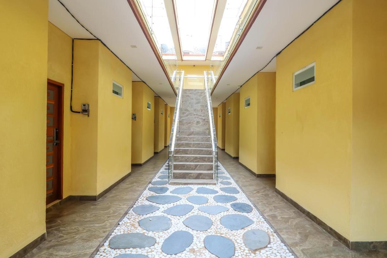 Dewi Uma House Hotel Денпасар Екстериор снимка